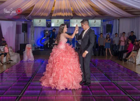 Royal Tuxedos: The first dance